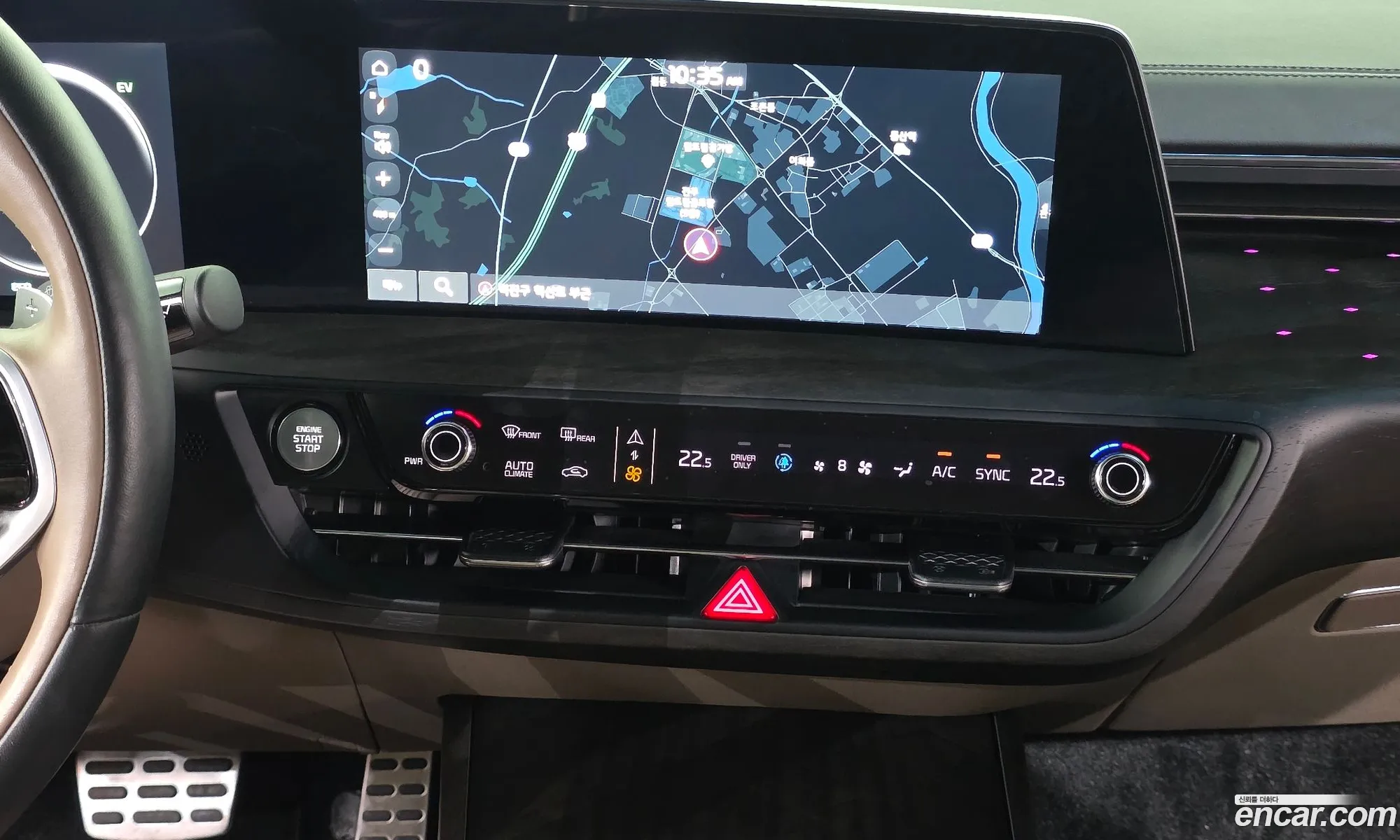 Kia K8 Hybrid 2023 — 24
