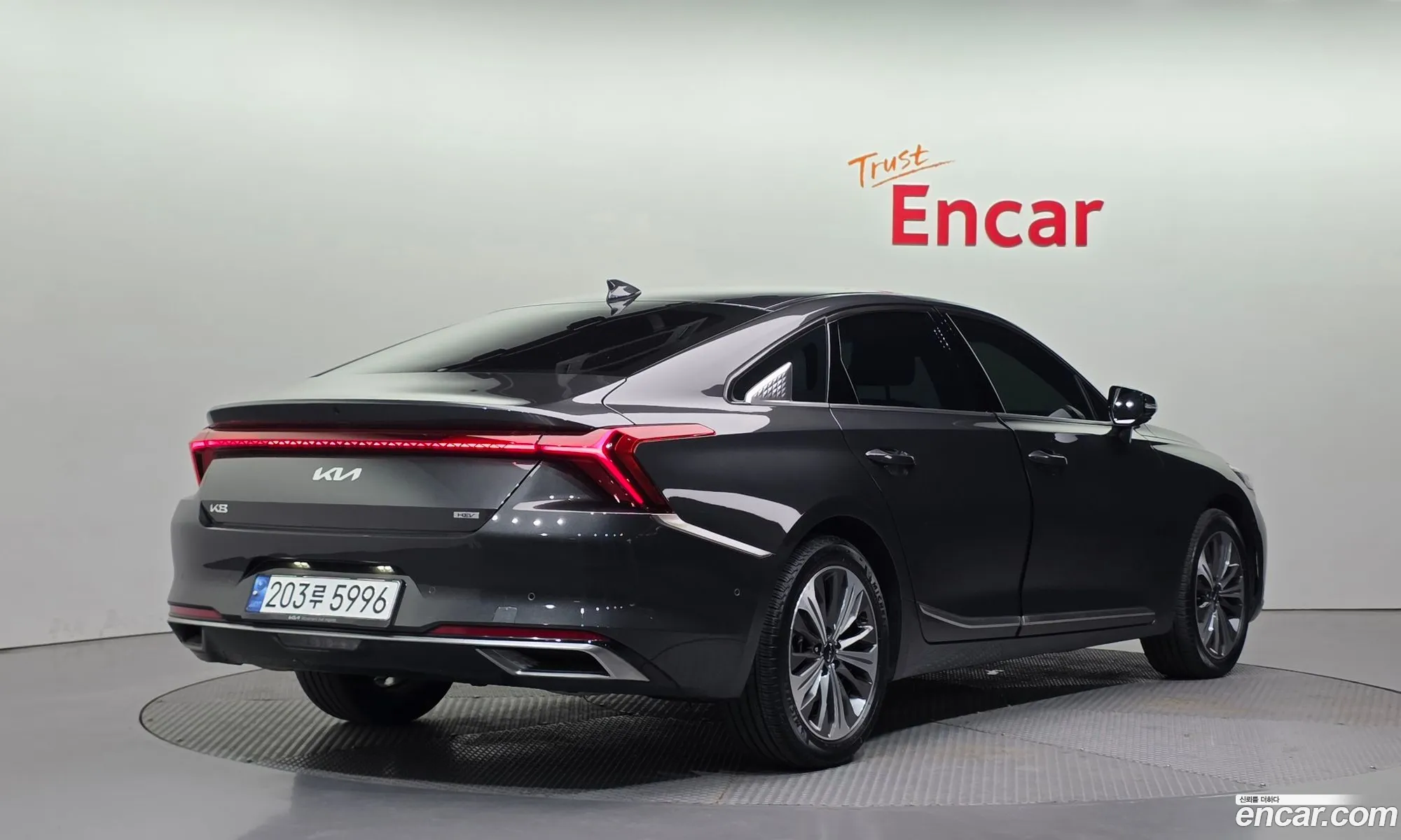Kia K8 Hybrid 2023 — 23