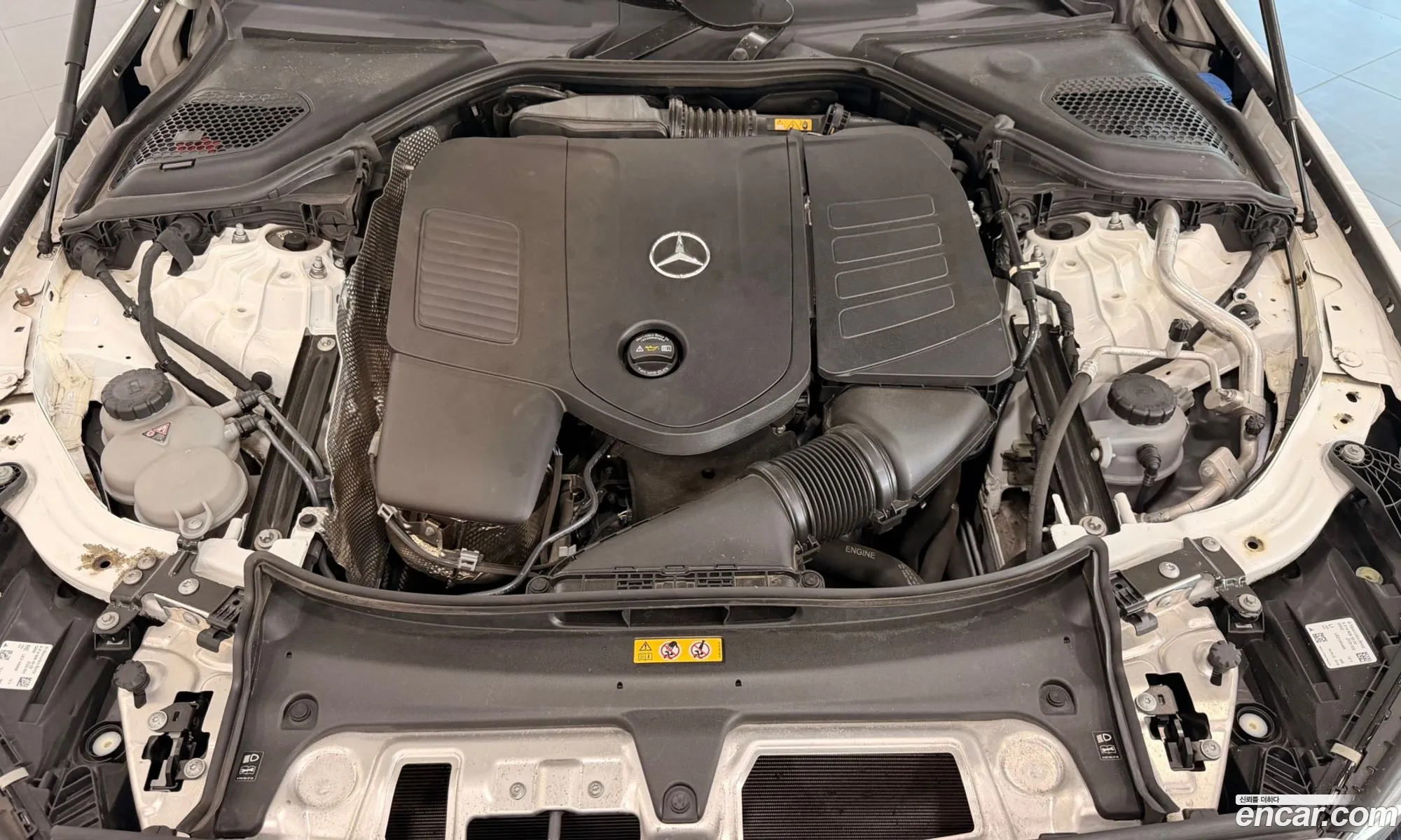Mercedes-Benz E-Class W214 2024 — 13