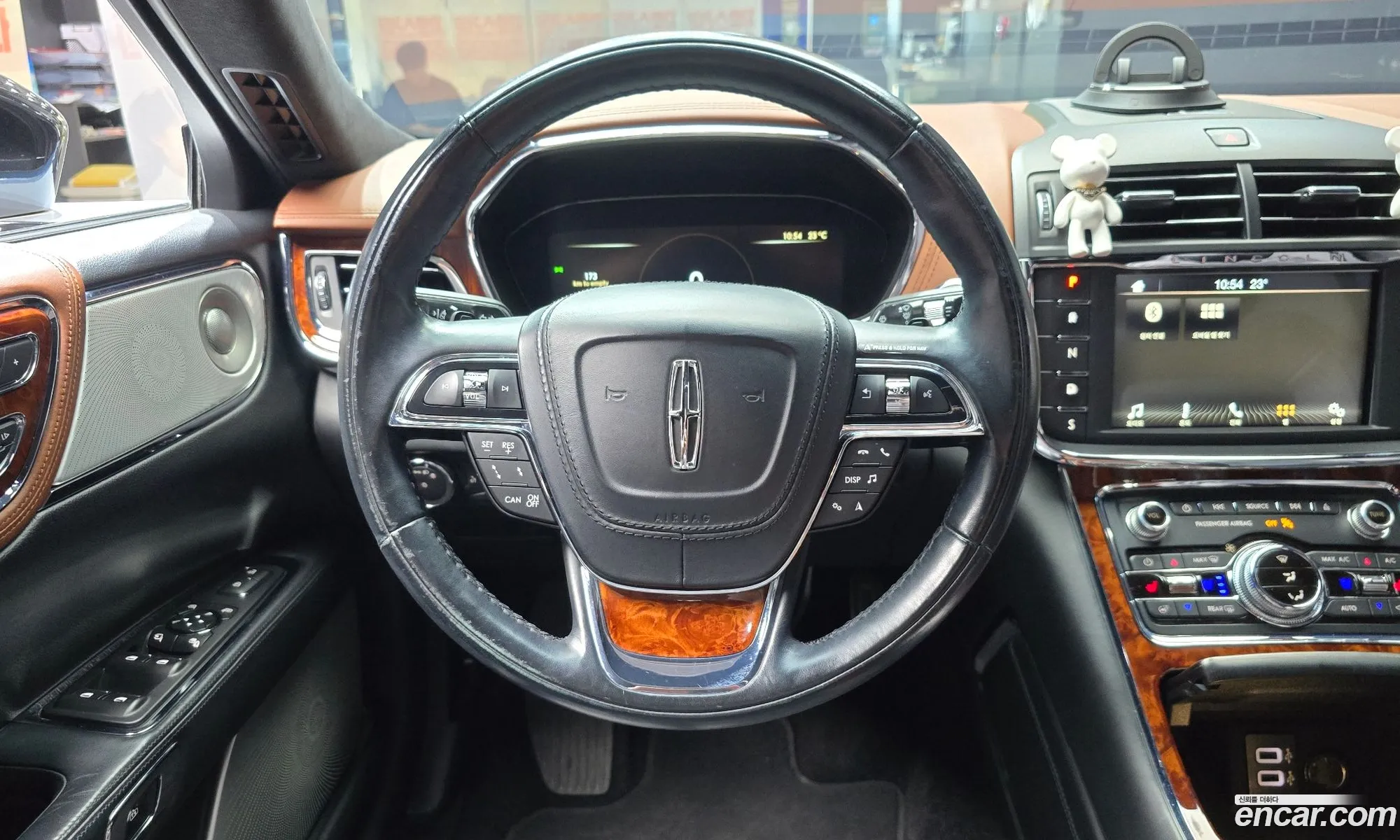 Lincoln Continental 10th Gen 2017 1LN6L9BC1H5608939 — 22