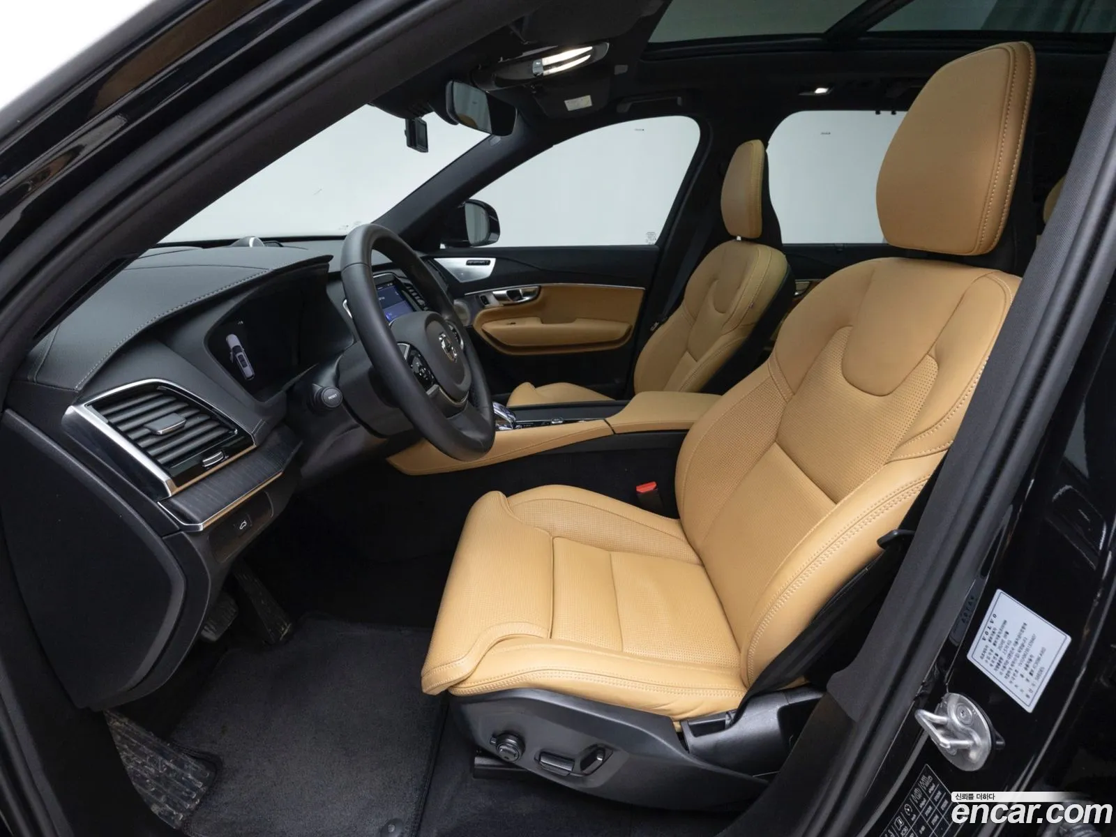 Volvo XC90 2025 — 12