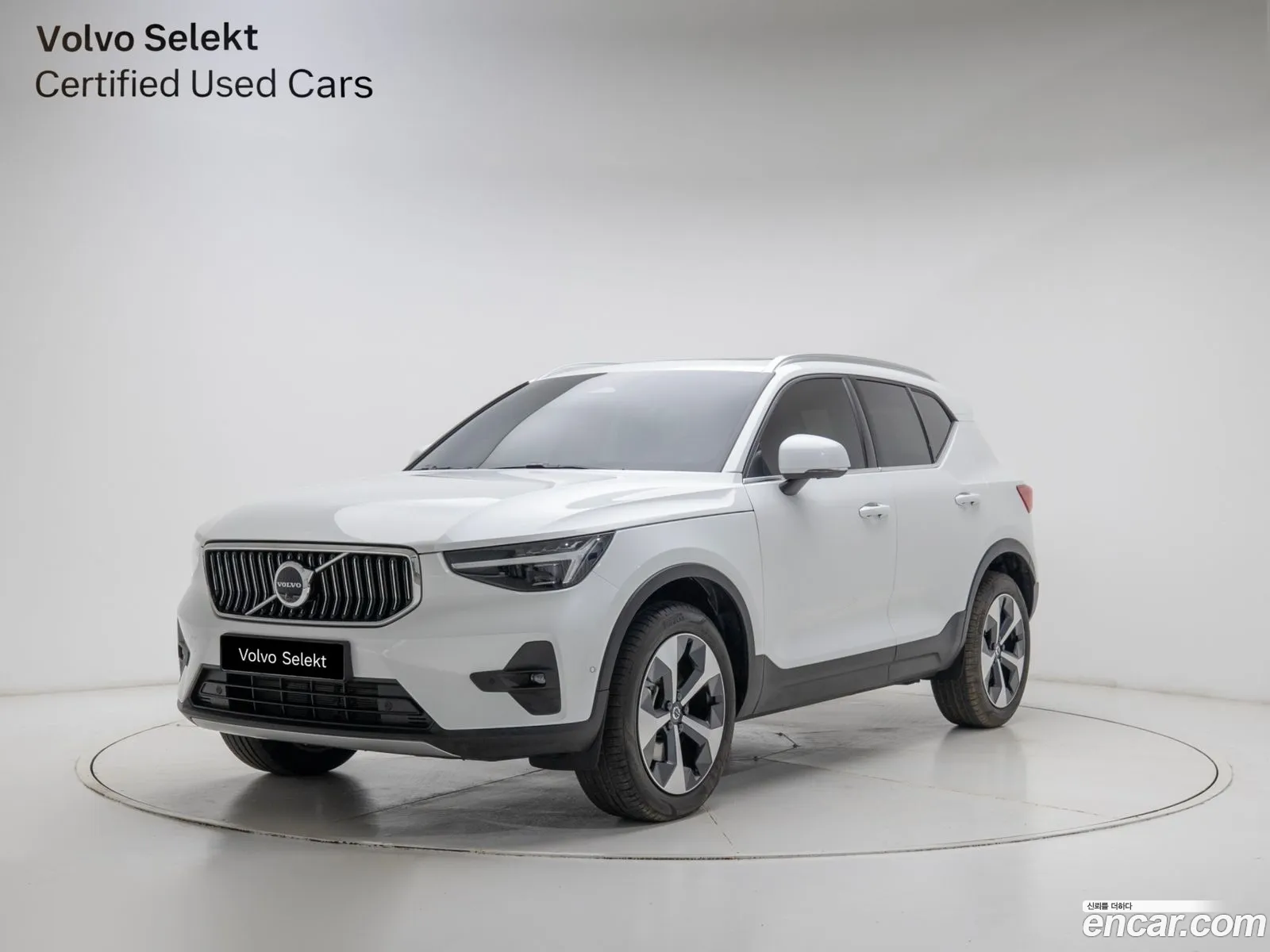Volvo XC40 2025 — 9