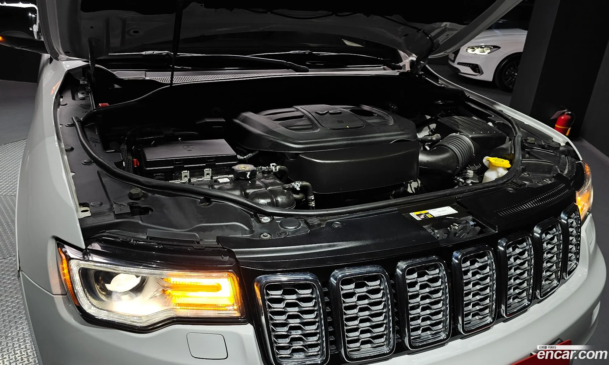 Jeep Grand Cherokee 2020 — 22