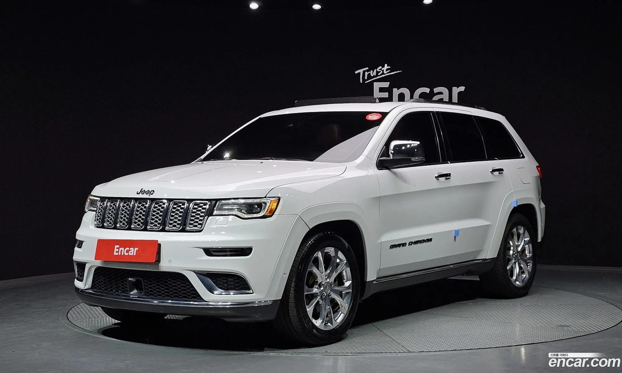 Jeep Grand Cherokee 2020 — 31