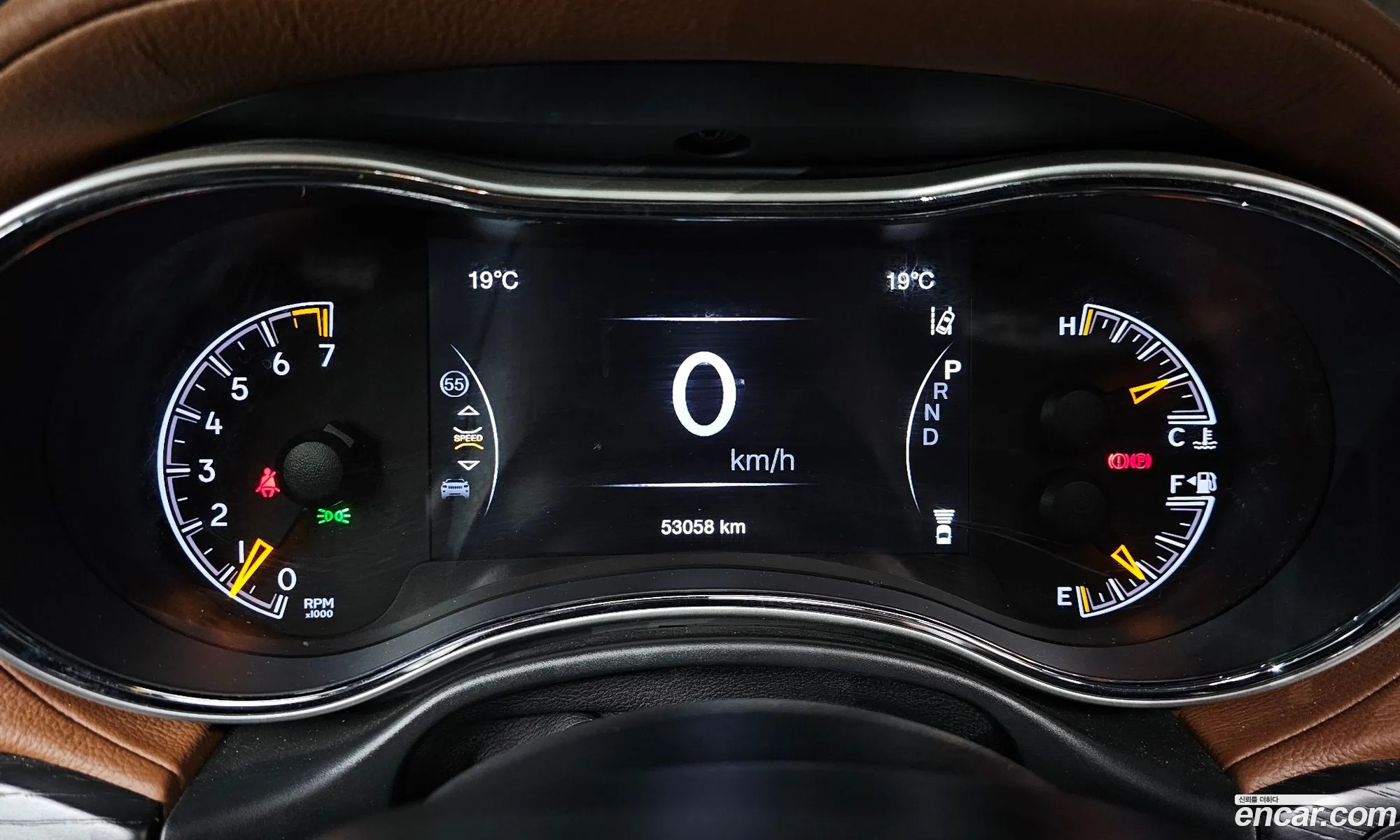 Jeep Grand Cherokee 2020 — 19