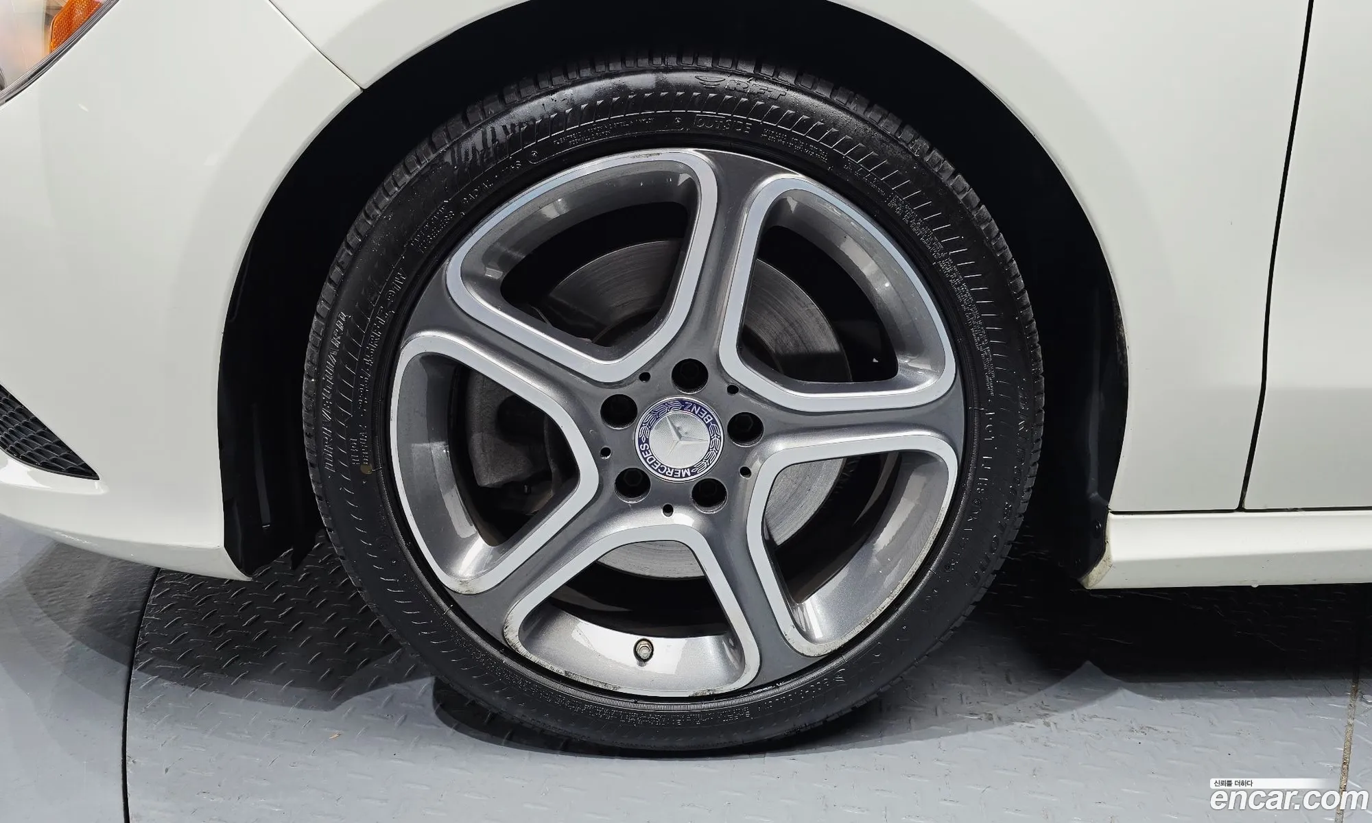 Mercedes-Benz CLA-Class C117 2014 — 5
