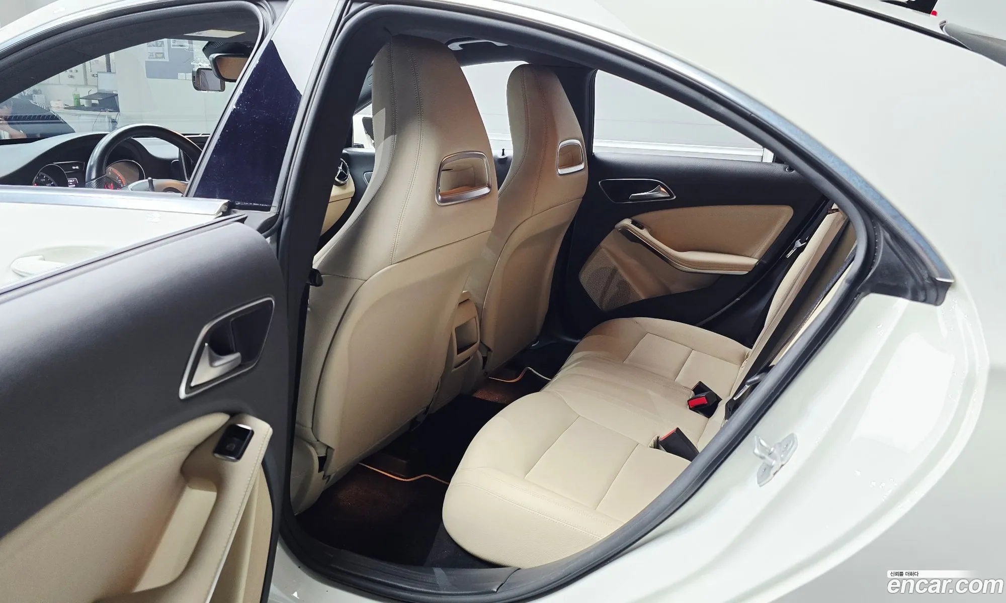 Mercedes-Benz CLA-Class C117 2014 — 9