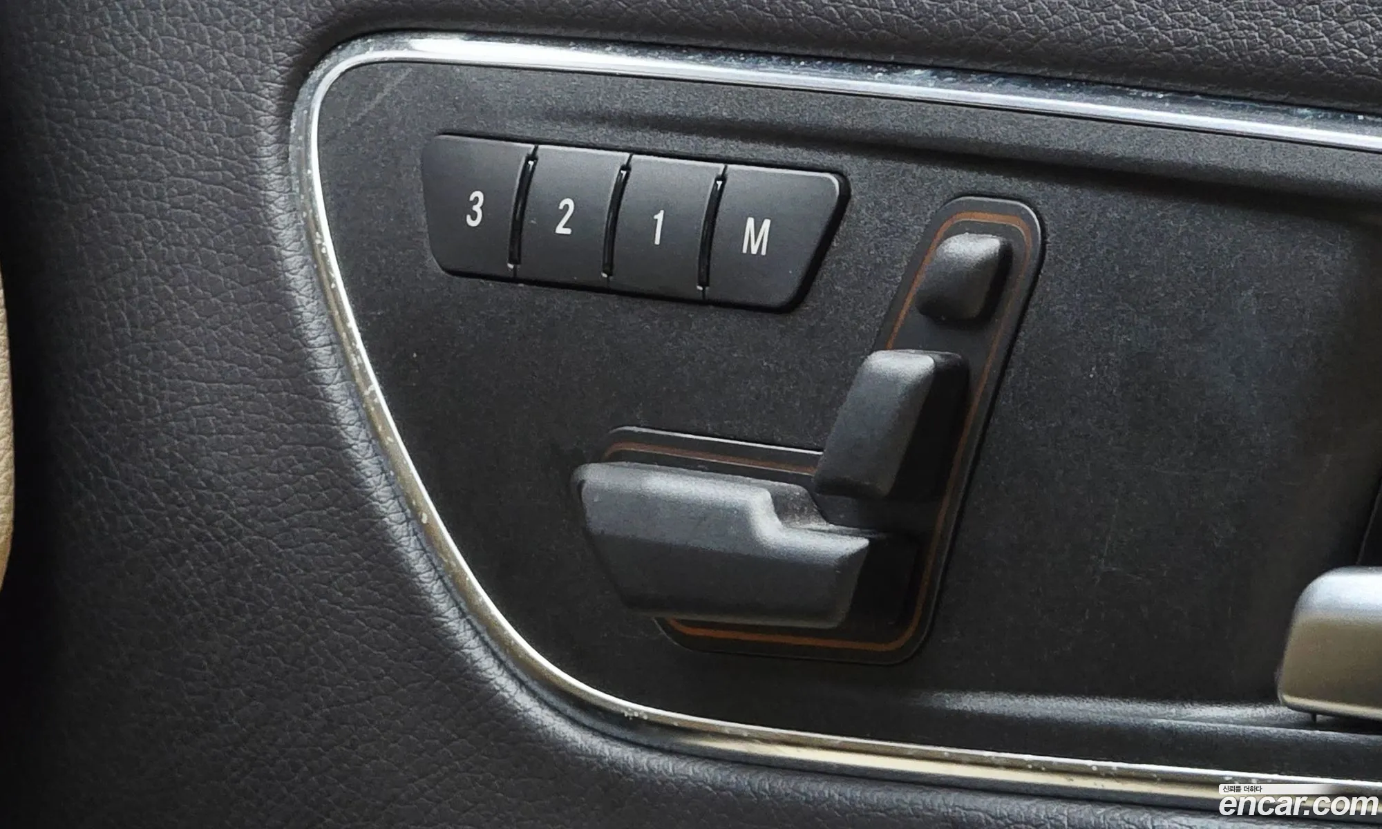 Mercedes-Benz CLA-Class C117 2014 — 3
