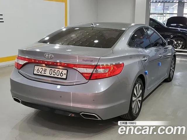 Hyundai Grandeur HG Hybrid 2016 — 2