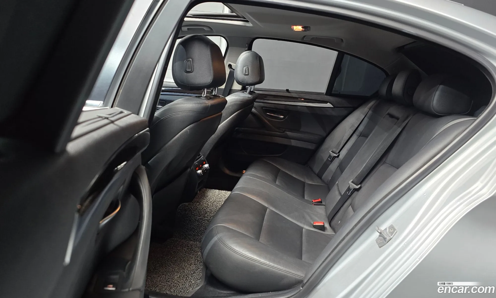 BMW 5 Series 2014 WBA5A5105ED014228 — 3