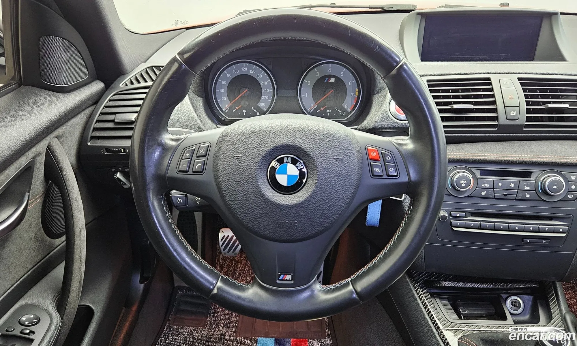 BMW 1M 2011 — 7