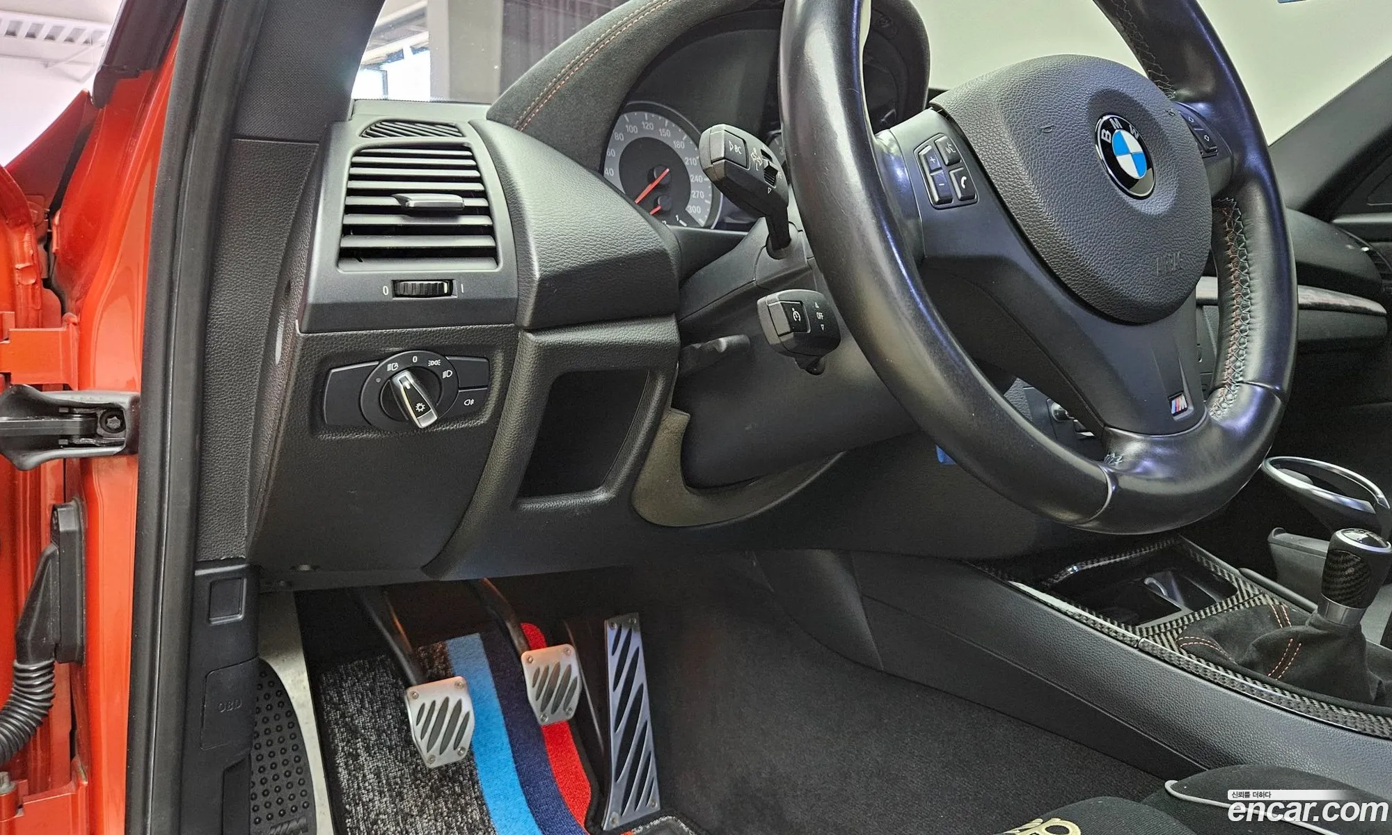 BMW 1M 2011 — 8