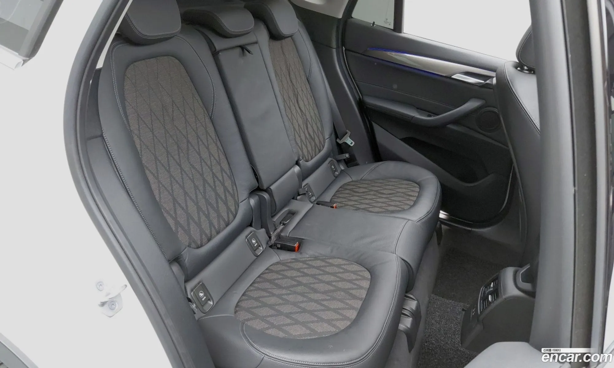 BMW X1 2021 — 13