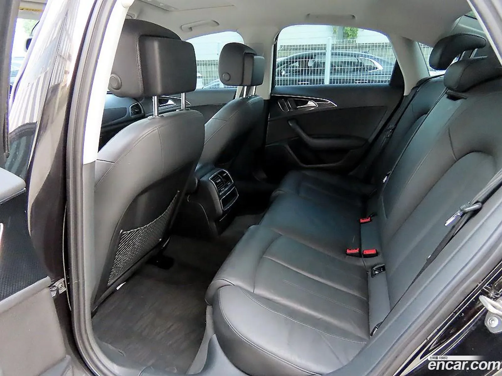 Audi A6 2014 — 6