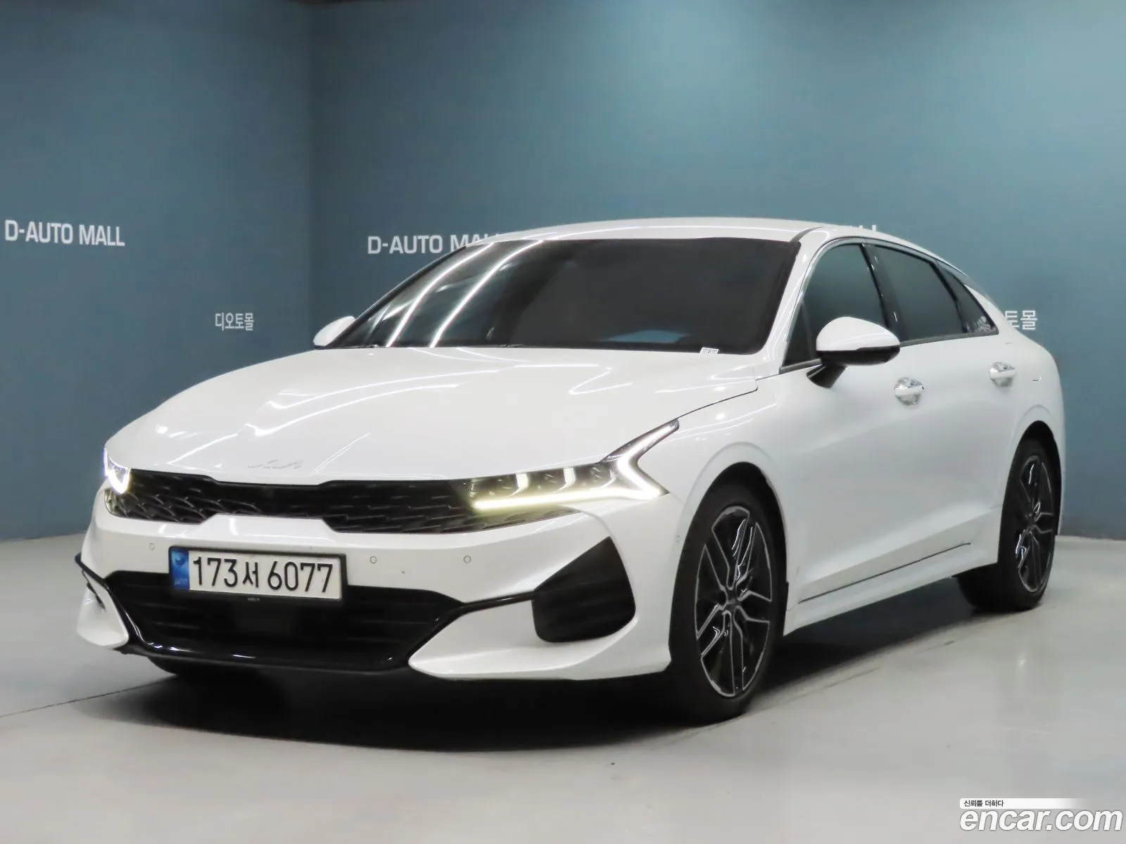 Kia K5 2023 — 16