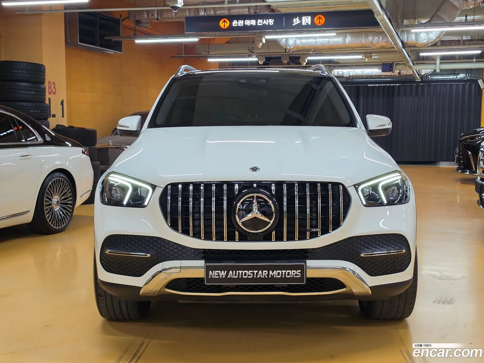 Mercedes-Benz GLE-Class W167 2022 — 10