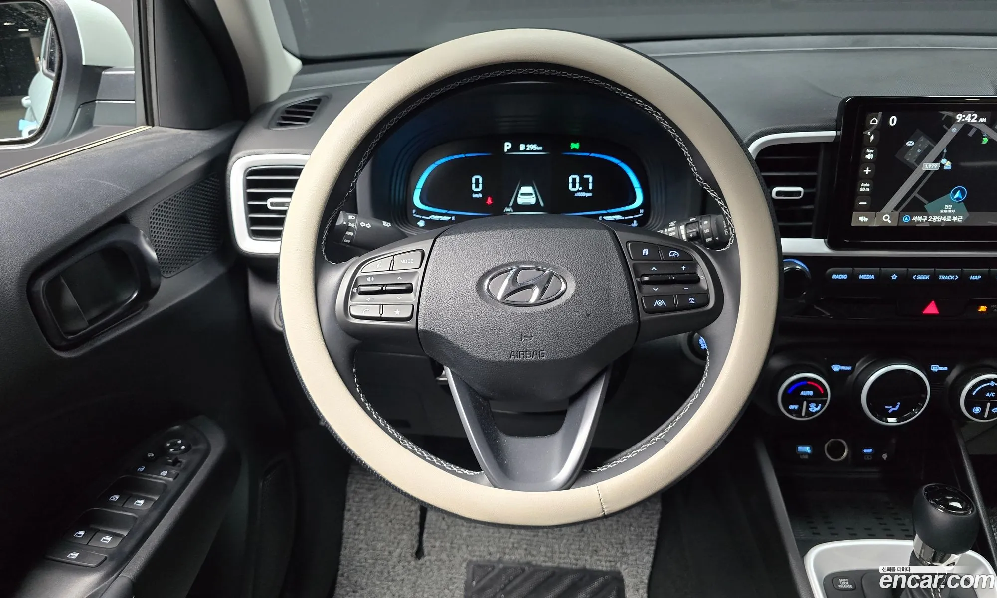 Hyundai Venue 2025 — 27