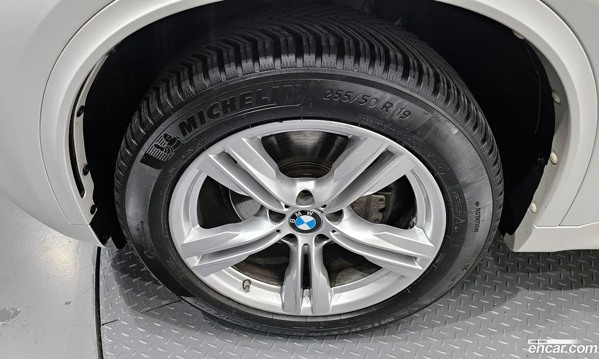 BMW X5 2018 WBAKS4108JLE51962 — 5