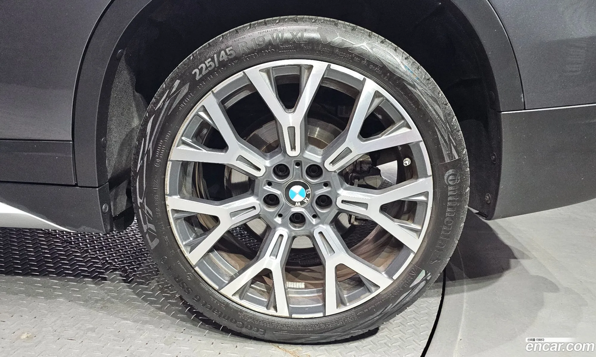 BMW X1 2022 WBA11DG05N5V33080 — 12