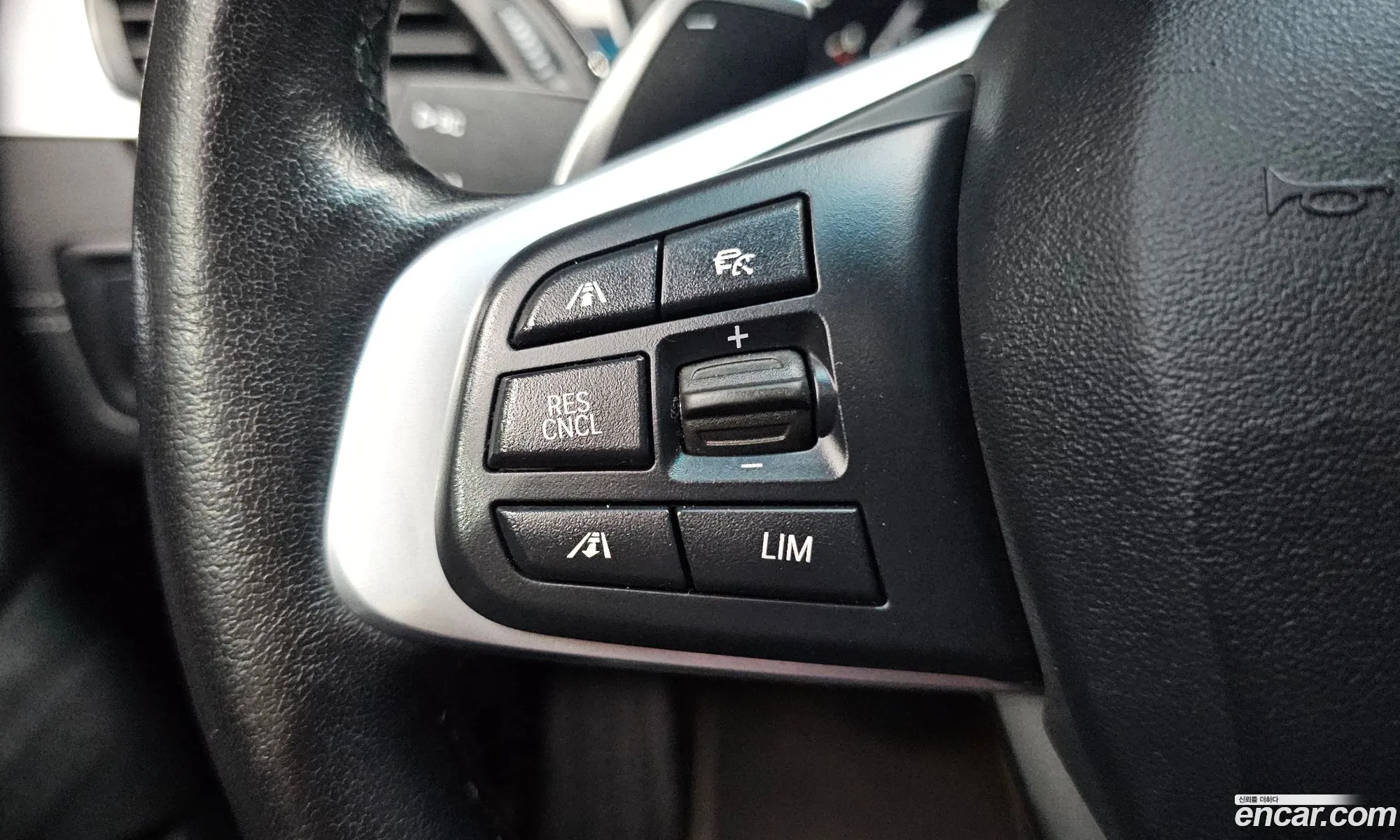 BMW X1 2022 WBA11DG05N5V33080 — 5