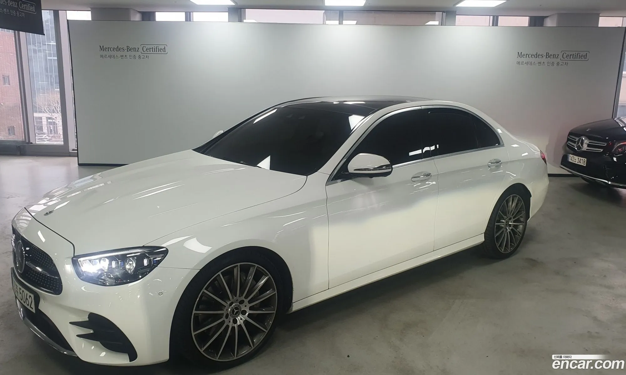 Mercedes-Benz E-Class W213 2022 — 17