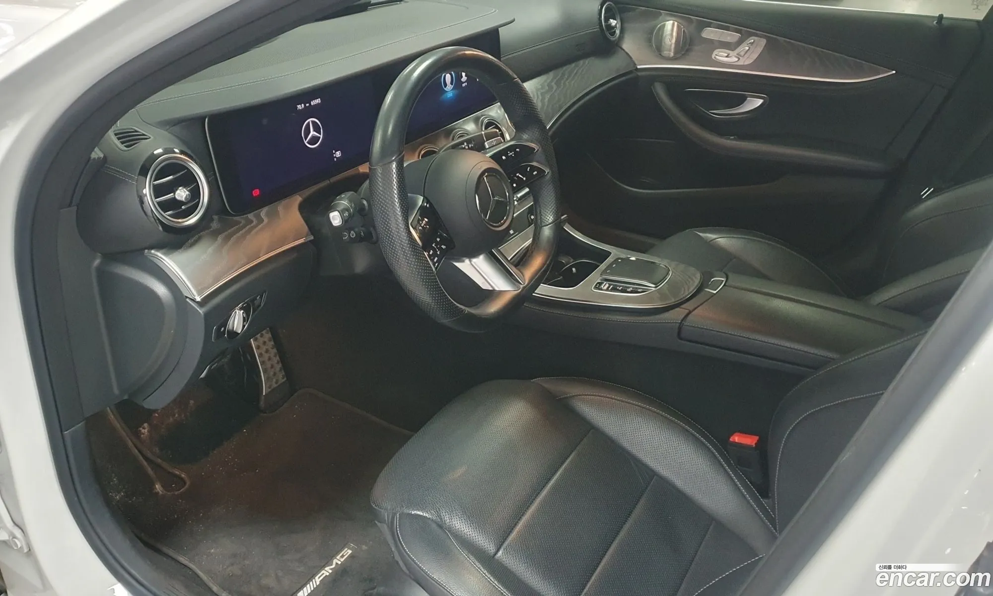Mercedes-Benz E-Class W213 2022 — 11
