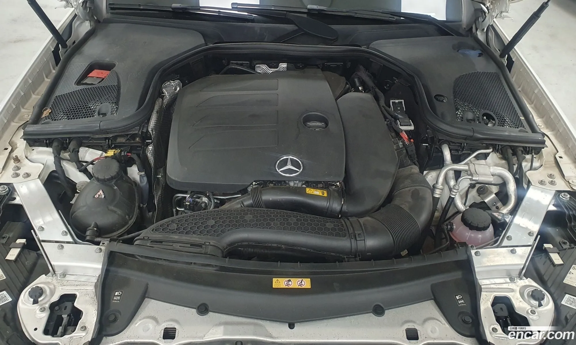Mercedes-Benz E-Class W213 2022 — 9