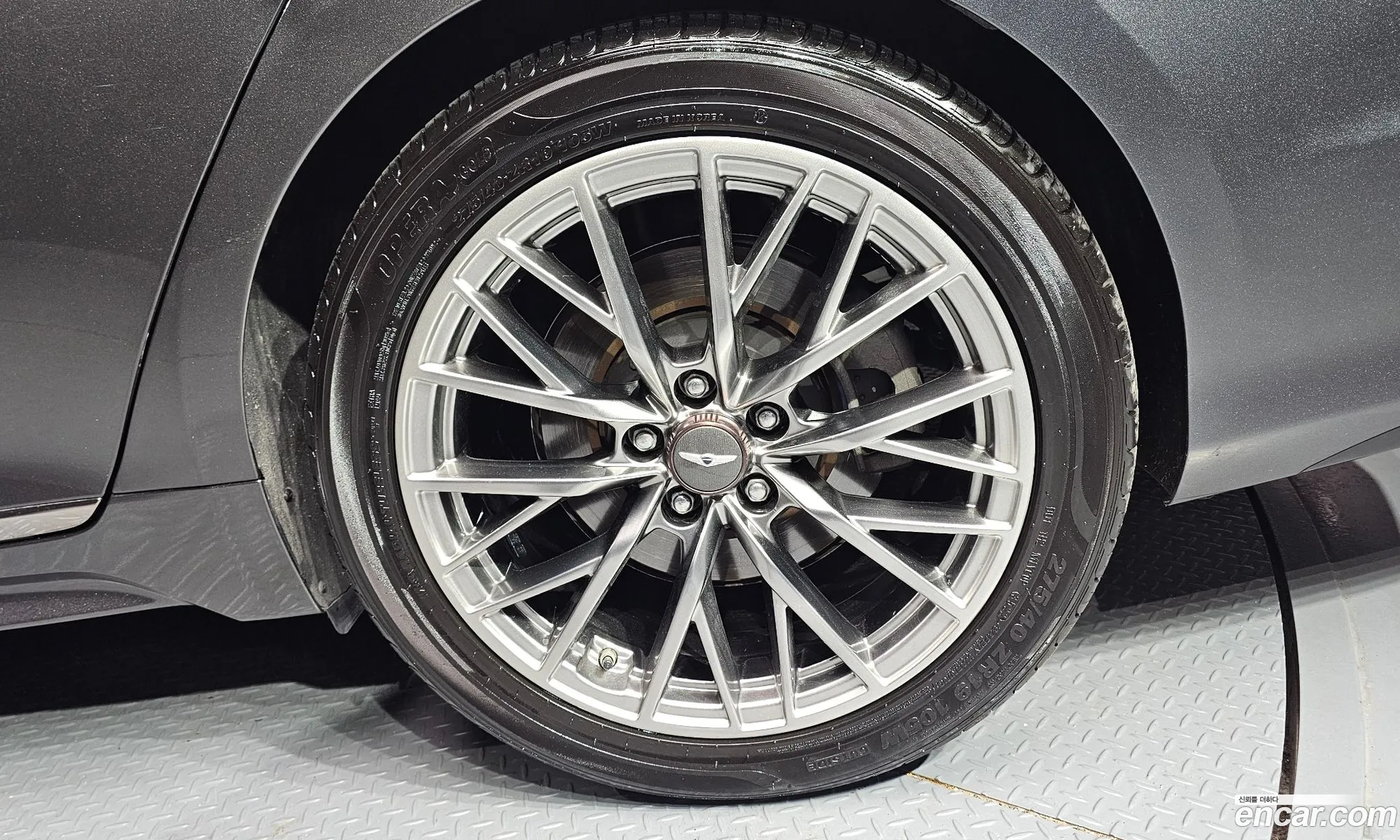 Genesis G80 2017 — 6