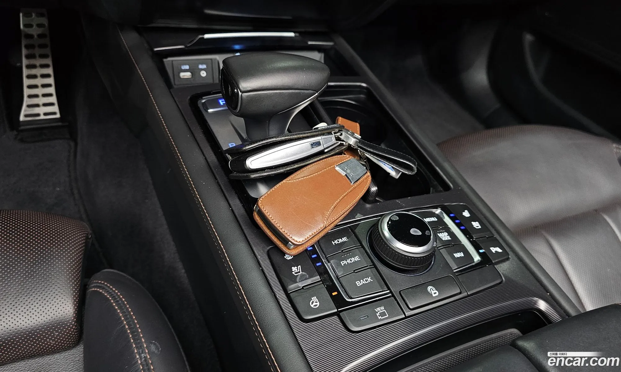 Genesis G80 2017 — 2