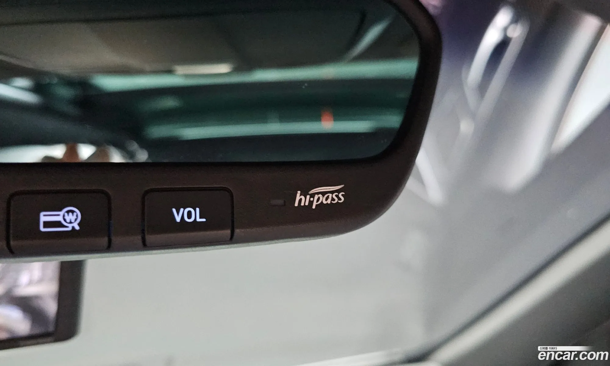 Genesis G80 2017 — 32