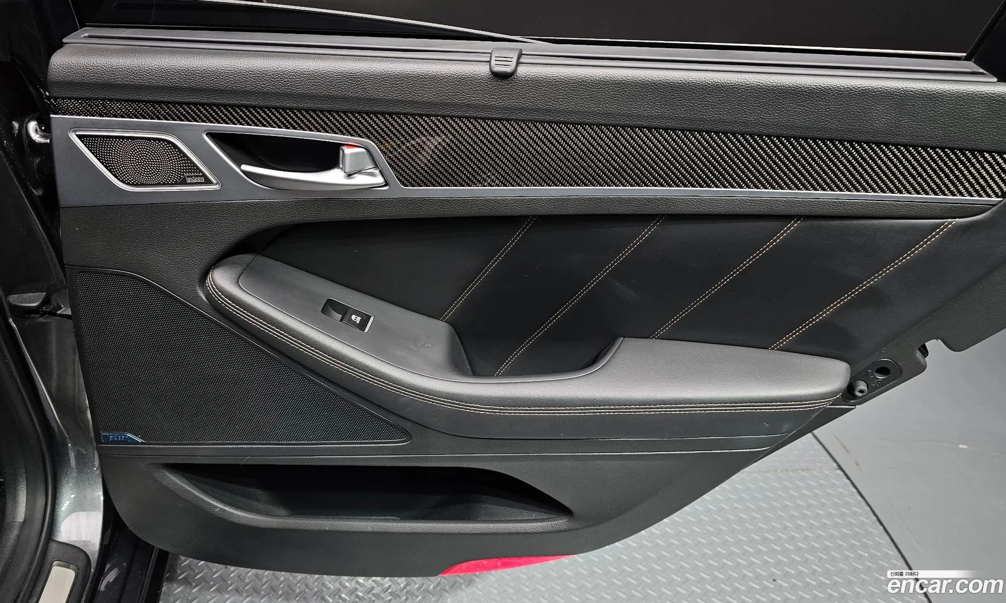 Genesis G80 2017 — 7