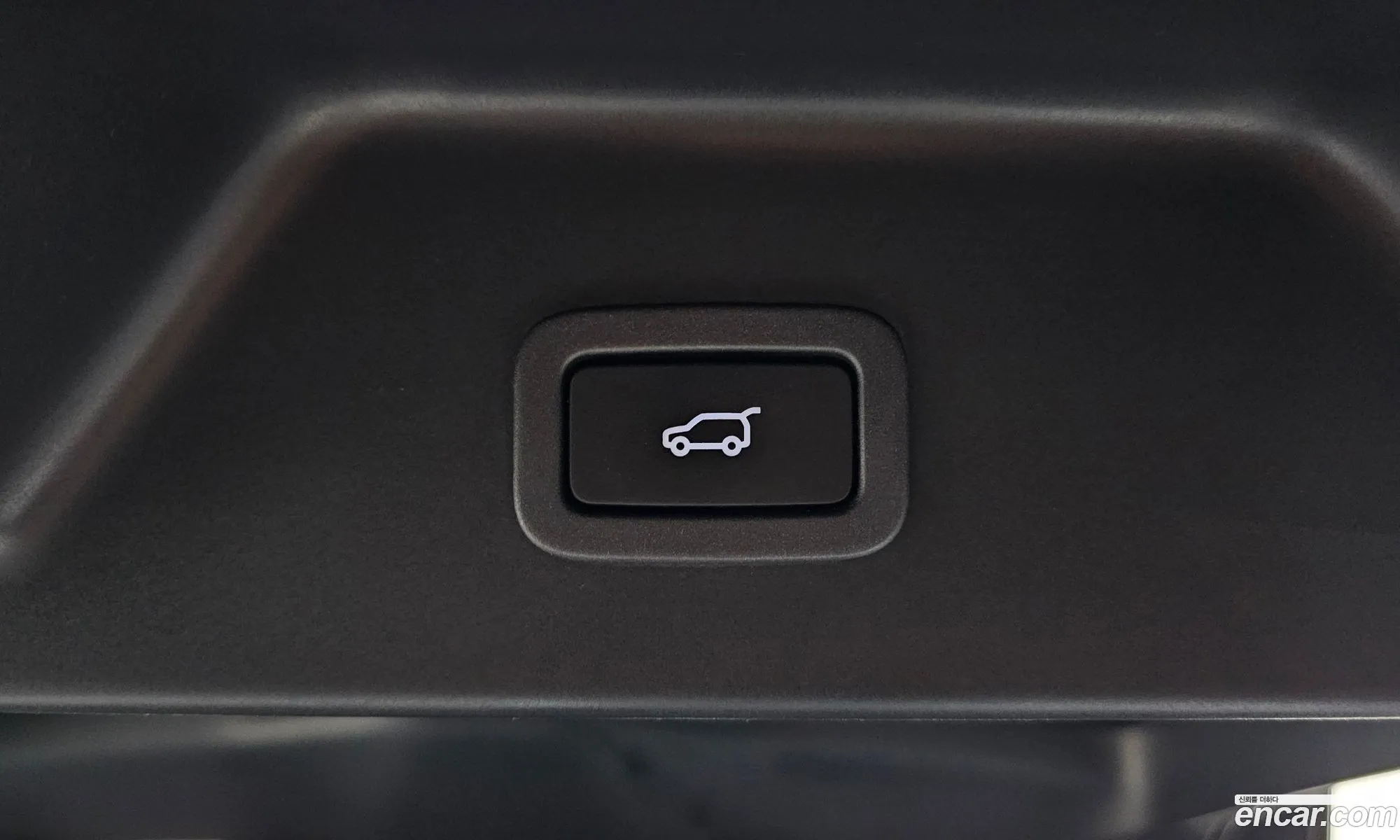 Land Rover Range Rover 2019 SALGA2BE5KA531698 — 4