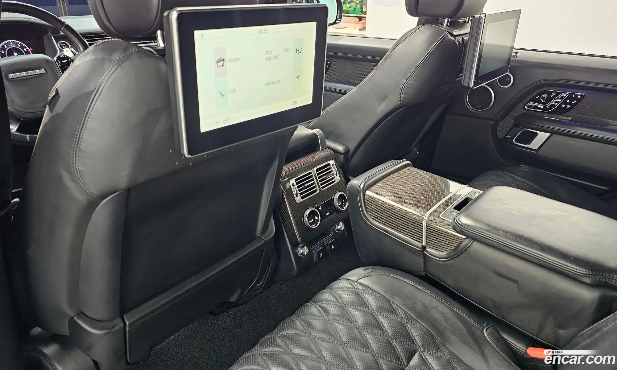 Land Rover Range Rover 2019 SALGA2BE5KA531698 — 3