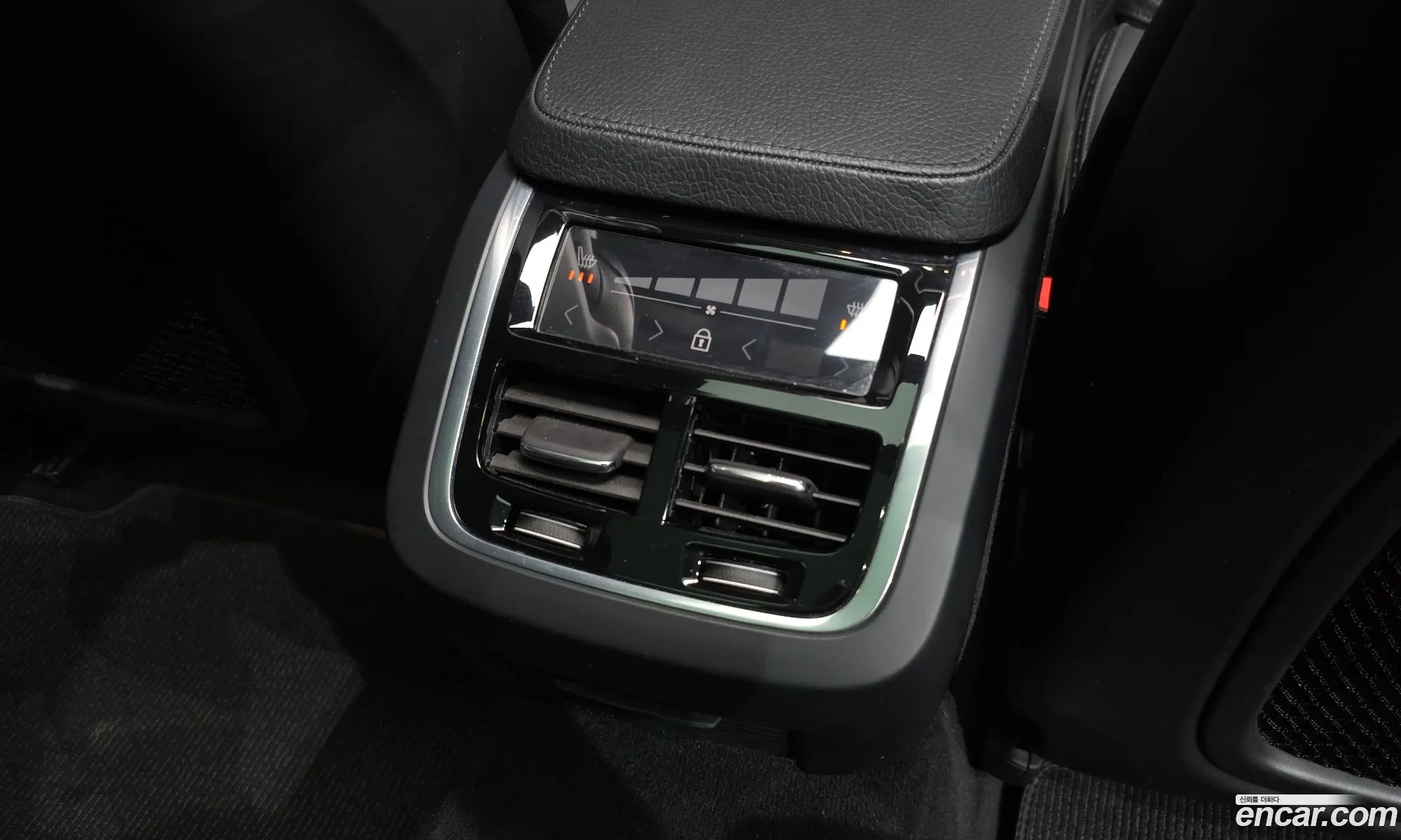 Volvo V90 Cross Country 2018 — 10