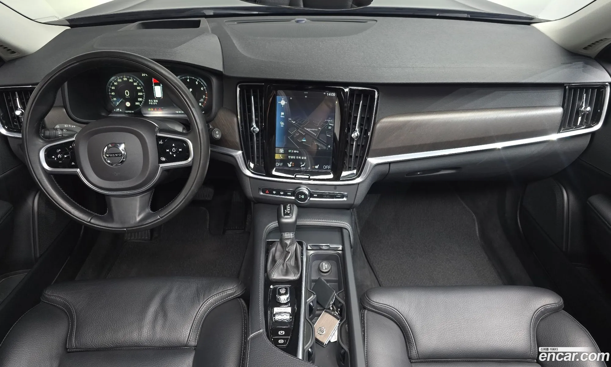 Volvo V90 Cross Country 2018 — 5