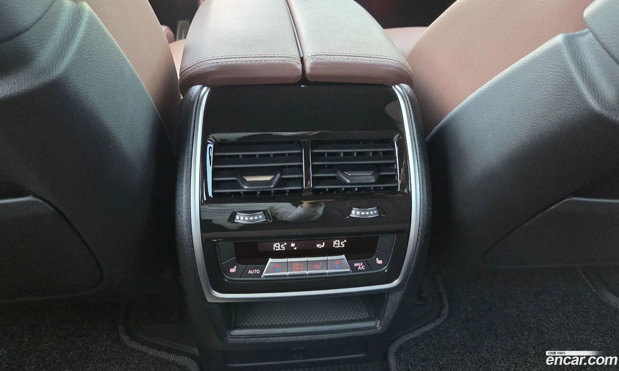 BMW X5 2022 — 7