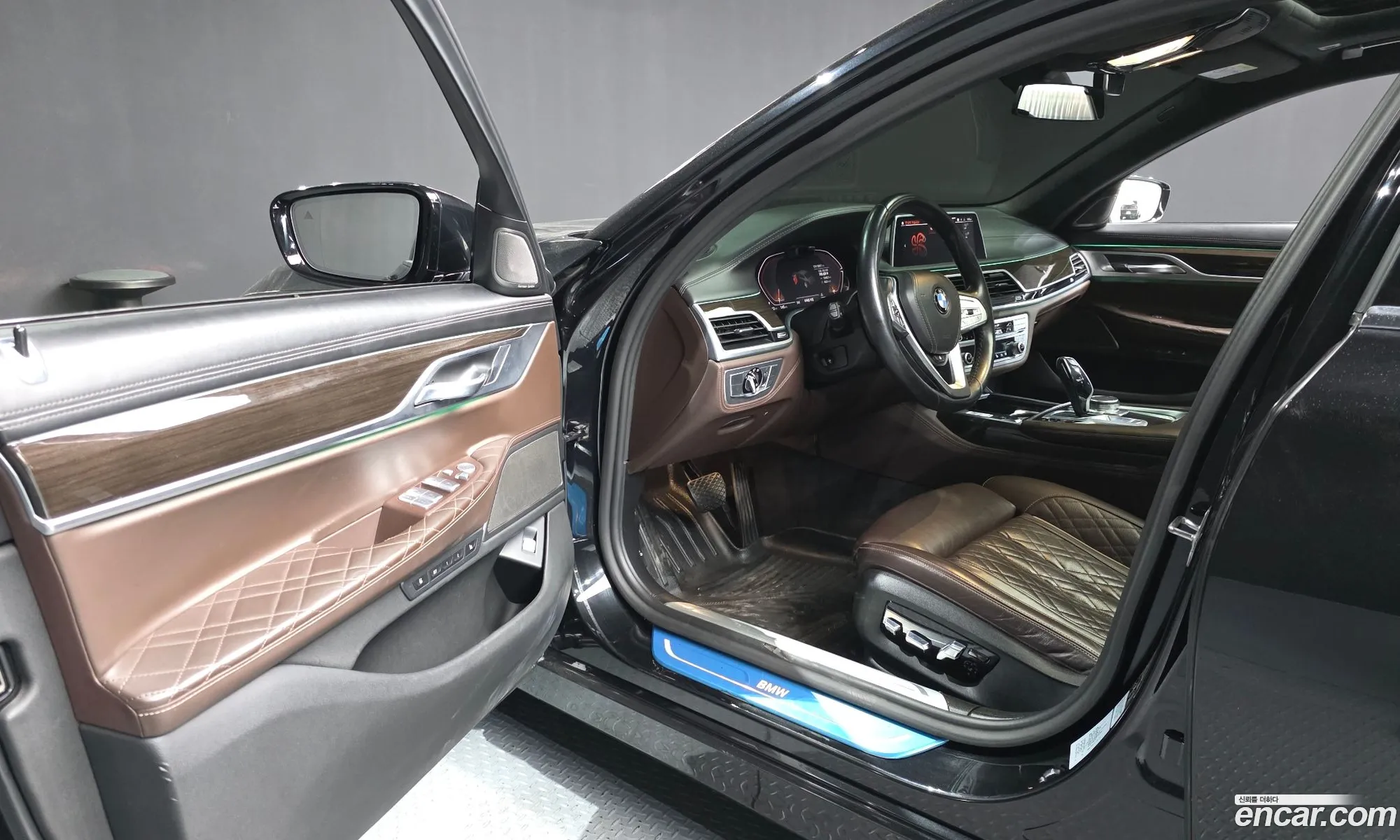 BMW 7 Series 2021 — 10