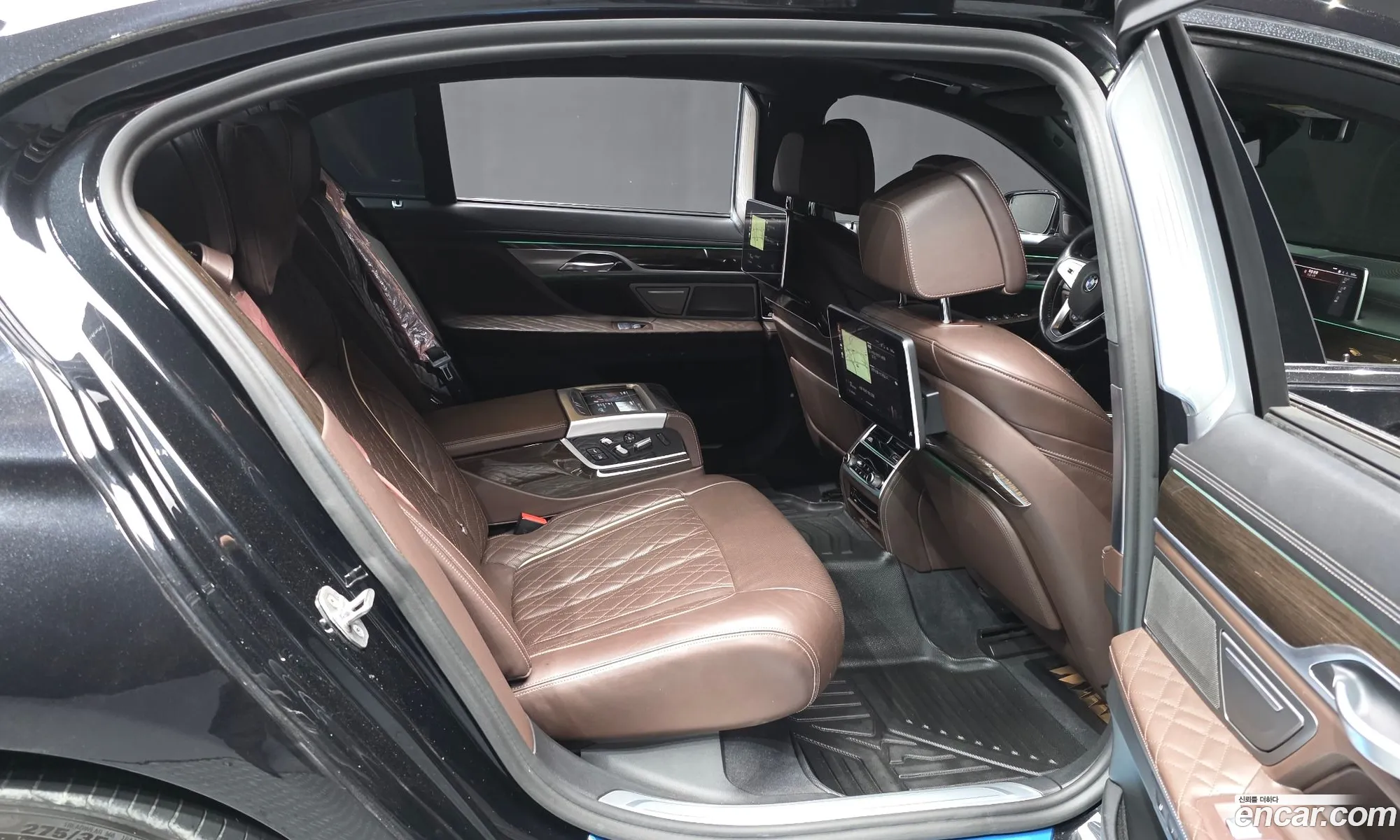 BMW 7 Series 2021 — 7