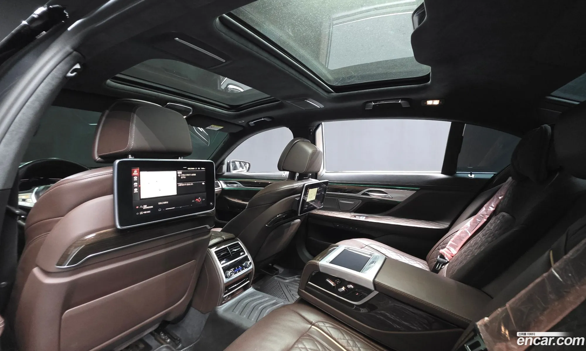 BMW 7 Series 2021 — 20