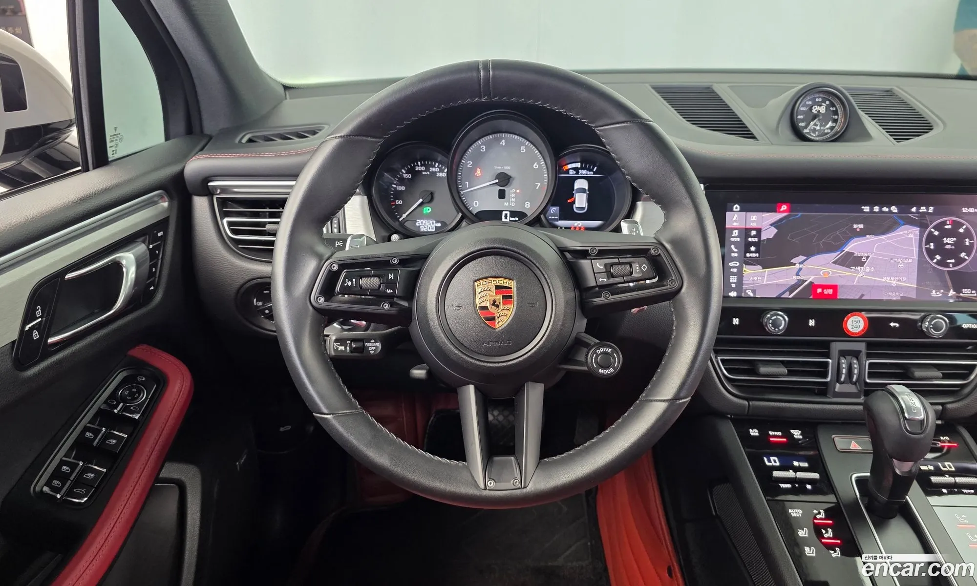 Porsche Macan 2023 WP1AG2954PLB52364 — 30