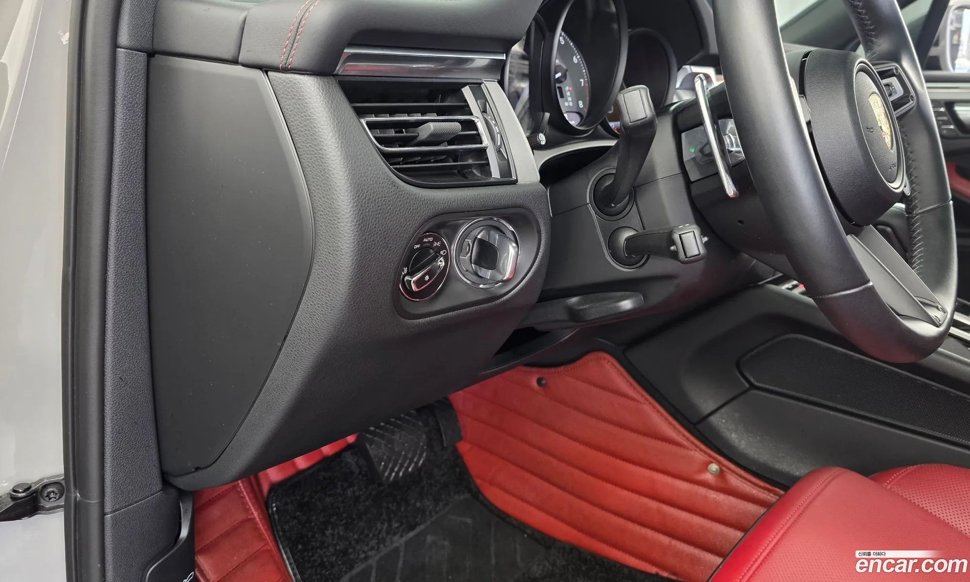 Porsche Macan 2023 WP1AG2954PLB52364 — 13