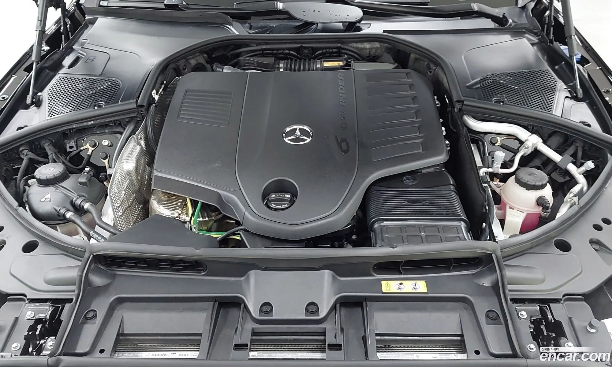 Mercedes-Benz S-Class W223 2025 — 15