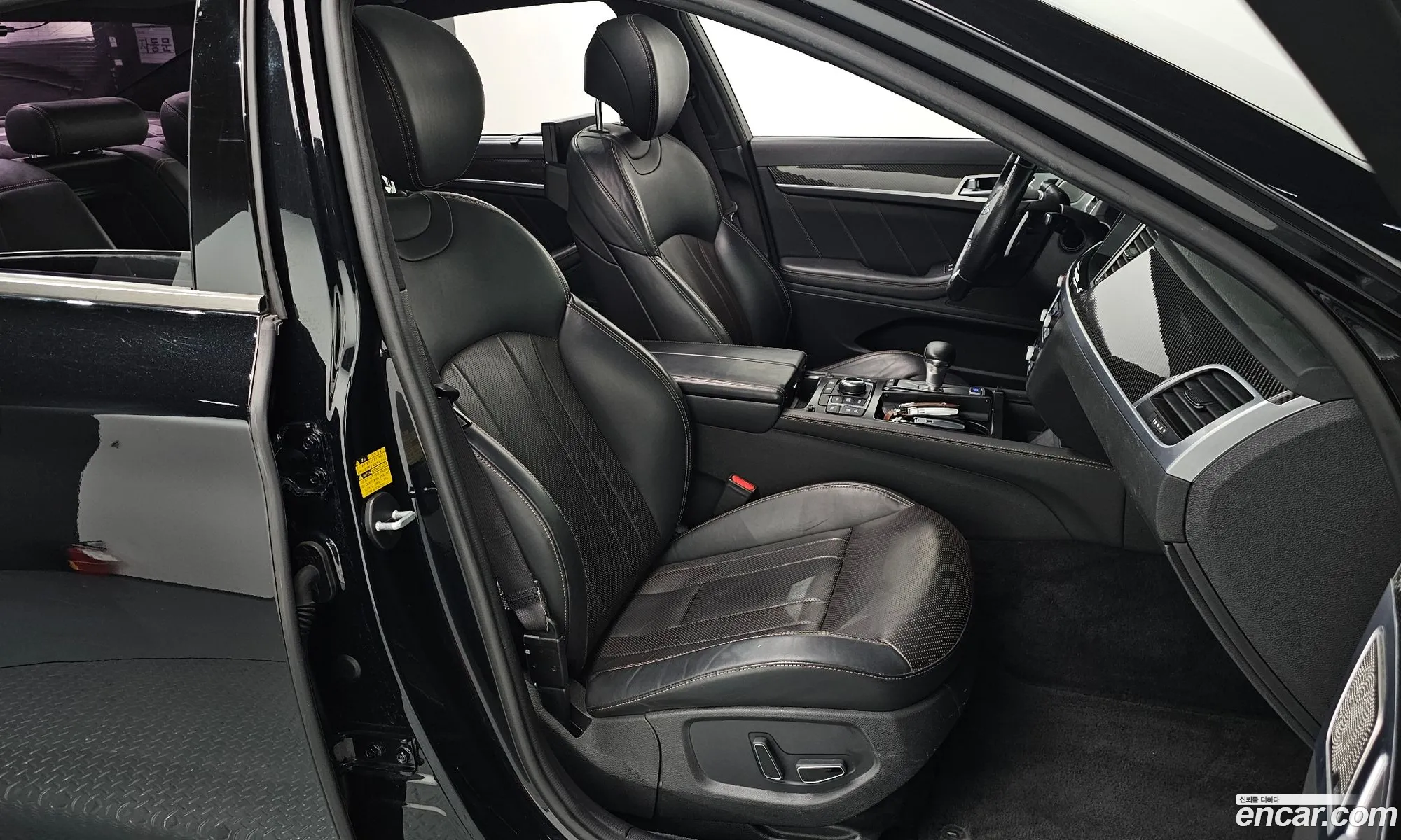 Genesis G80 2016 — 14