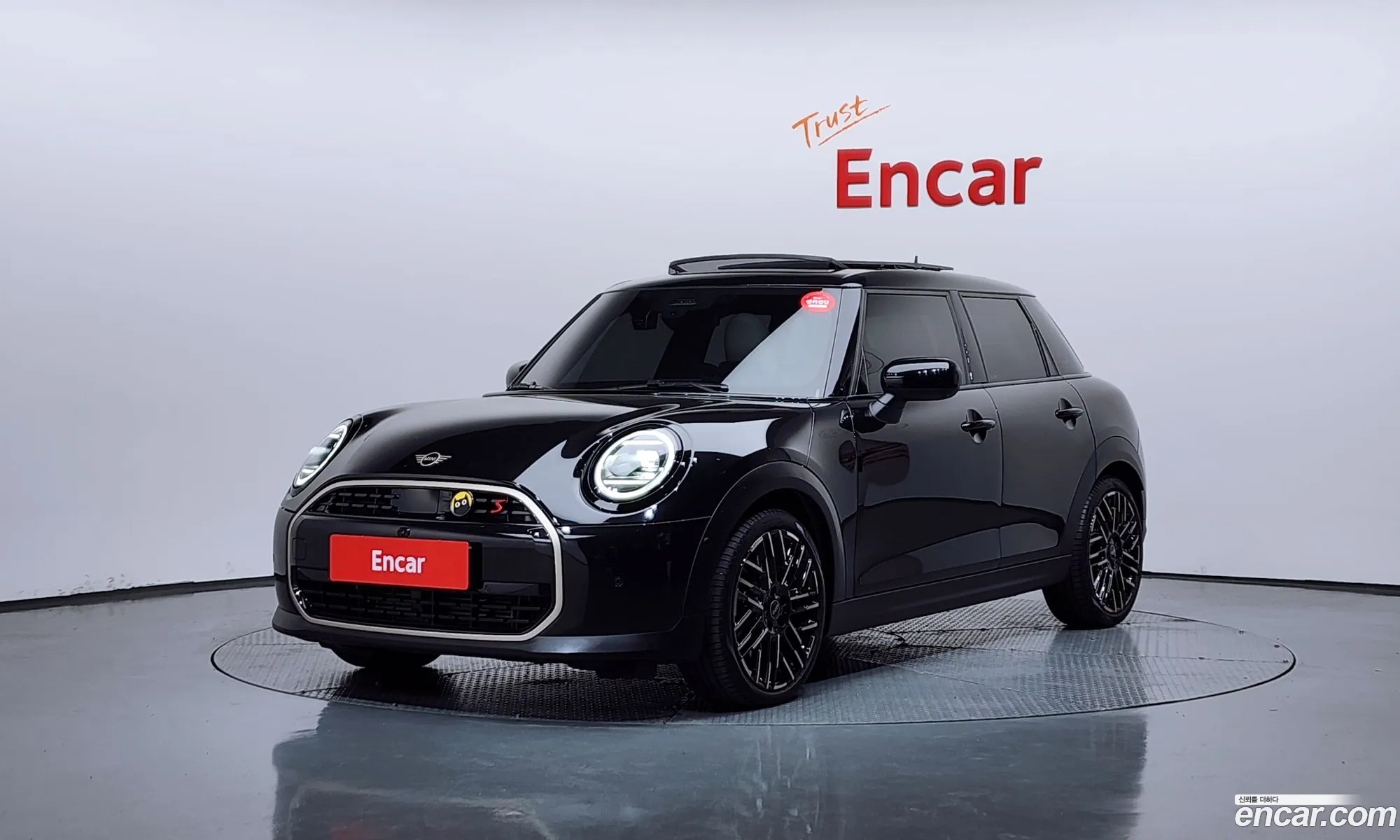 Mini Cooper S 2024 WMW51GD05S2W59346 — 2