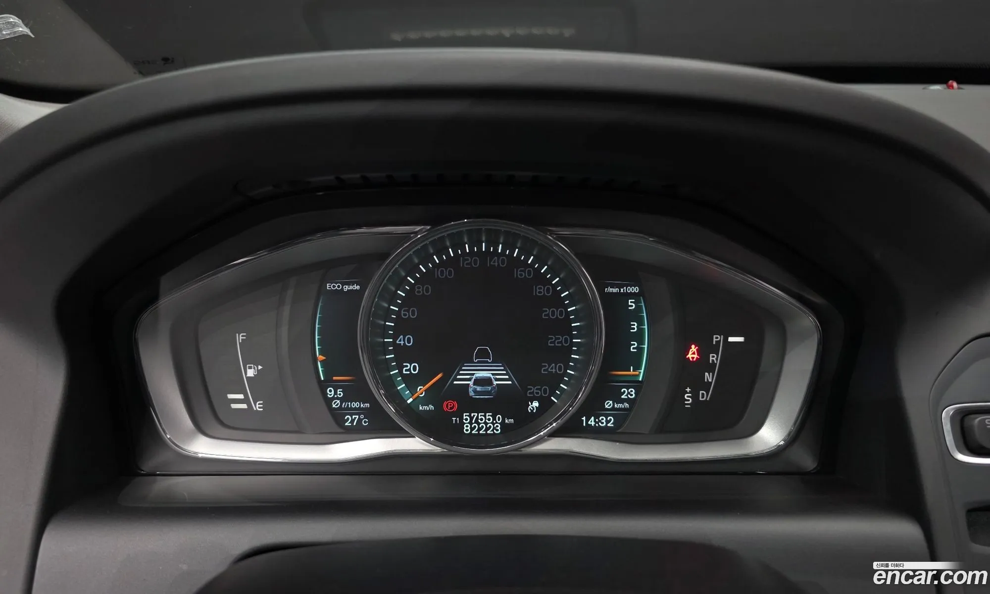 Volvo XC60 2015 — 6