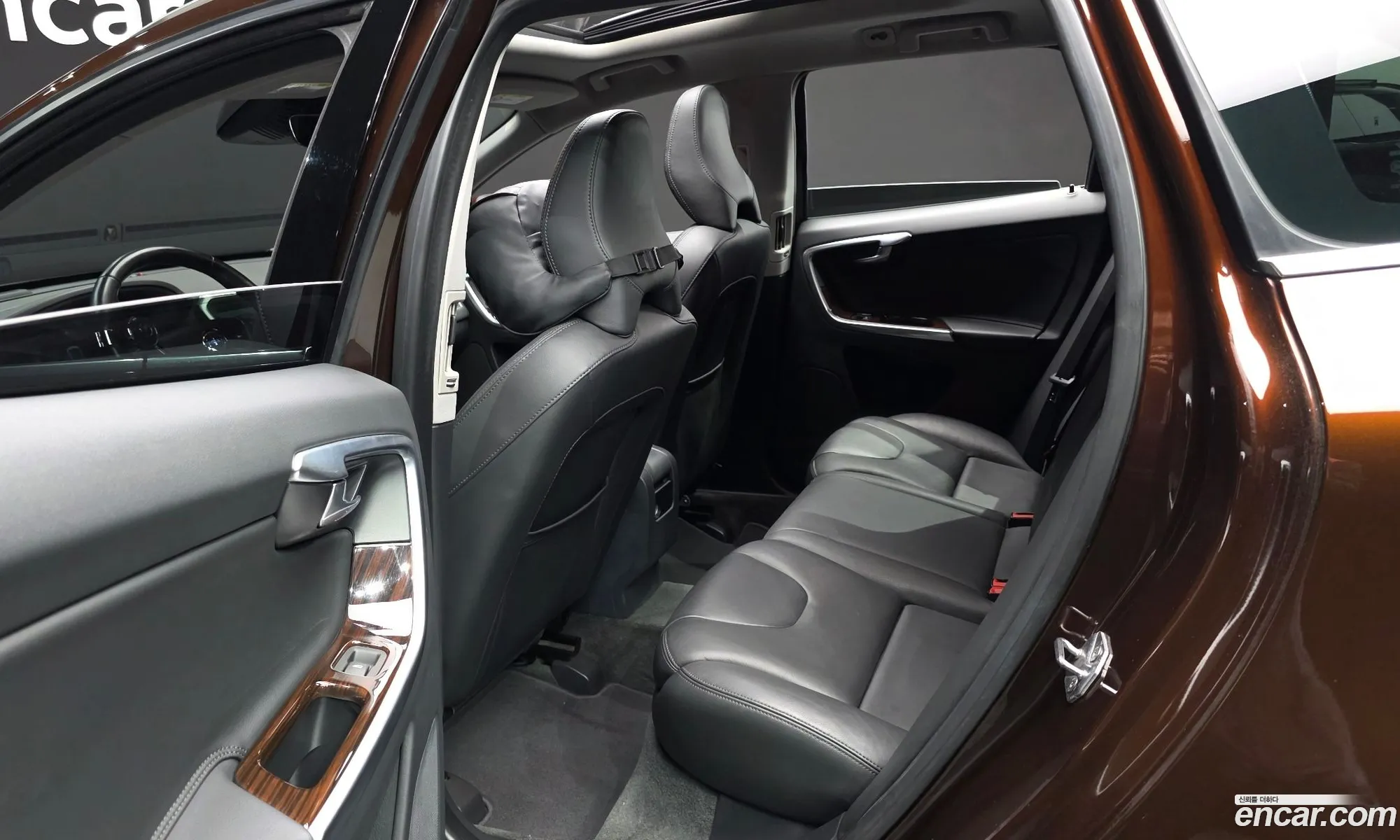 Volvo XC60 2015 — 15