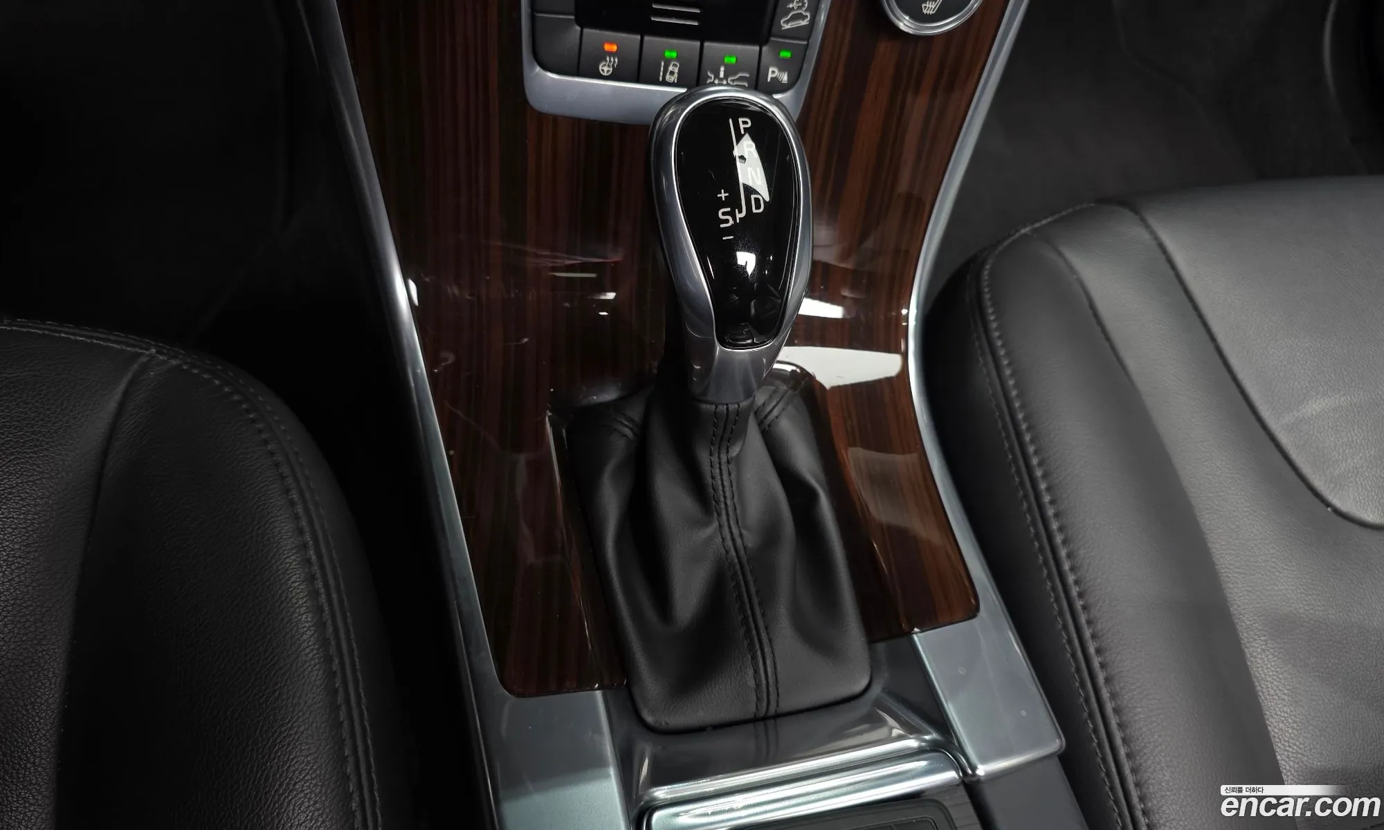 Volvo XC60 2015 — 5