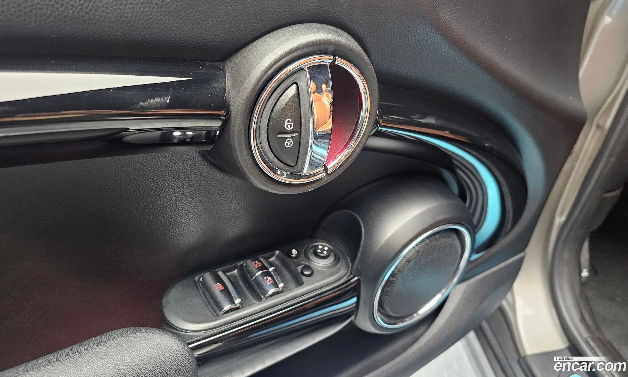 Mini Cooper S Convertible 2019 WMWWG9102K3A89760 — 26