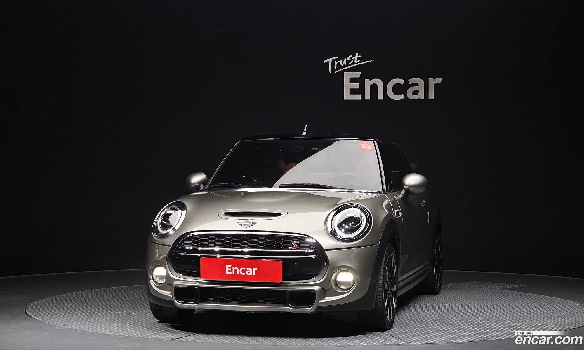 Mini Cooper S Convertible 2019 WMWWG9102K3A89760 — 2