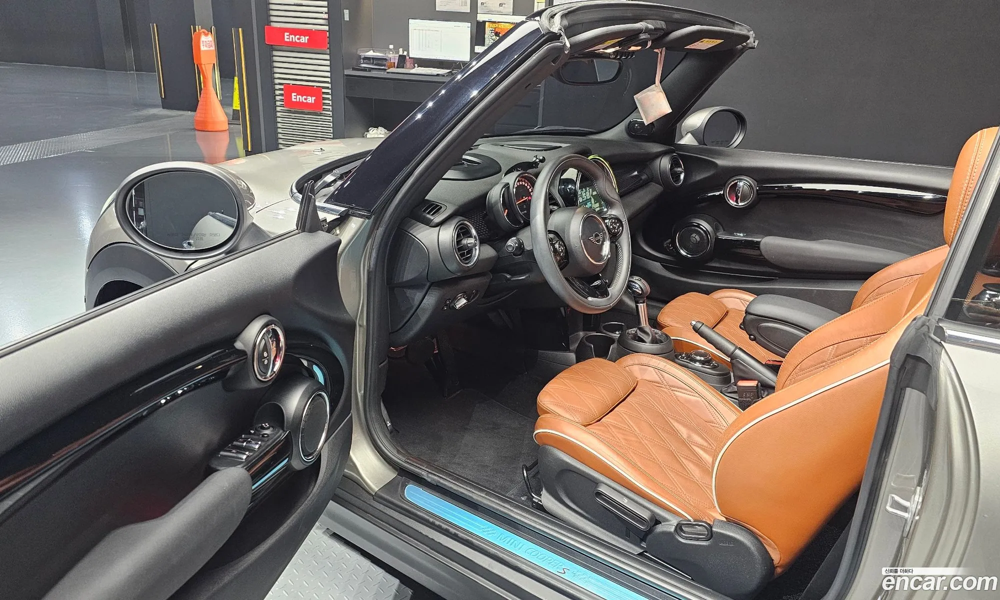 Mini Cooper S Convertible 2019 WMWWG9102K3A89760 — 14